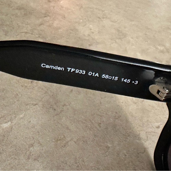 Tom Ford Camden sunglasses like new - Picture 6 of 6